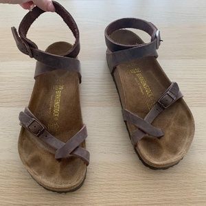 Birkenstock Yara Leather Sandal